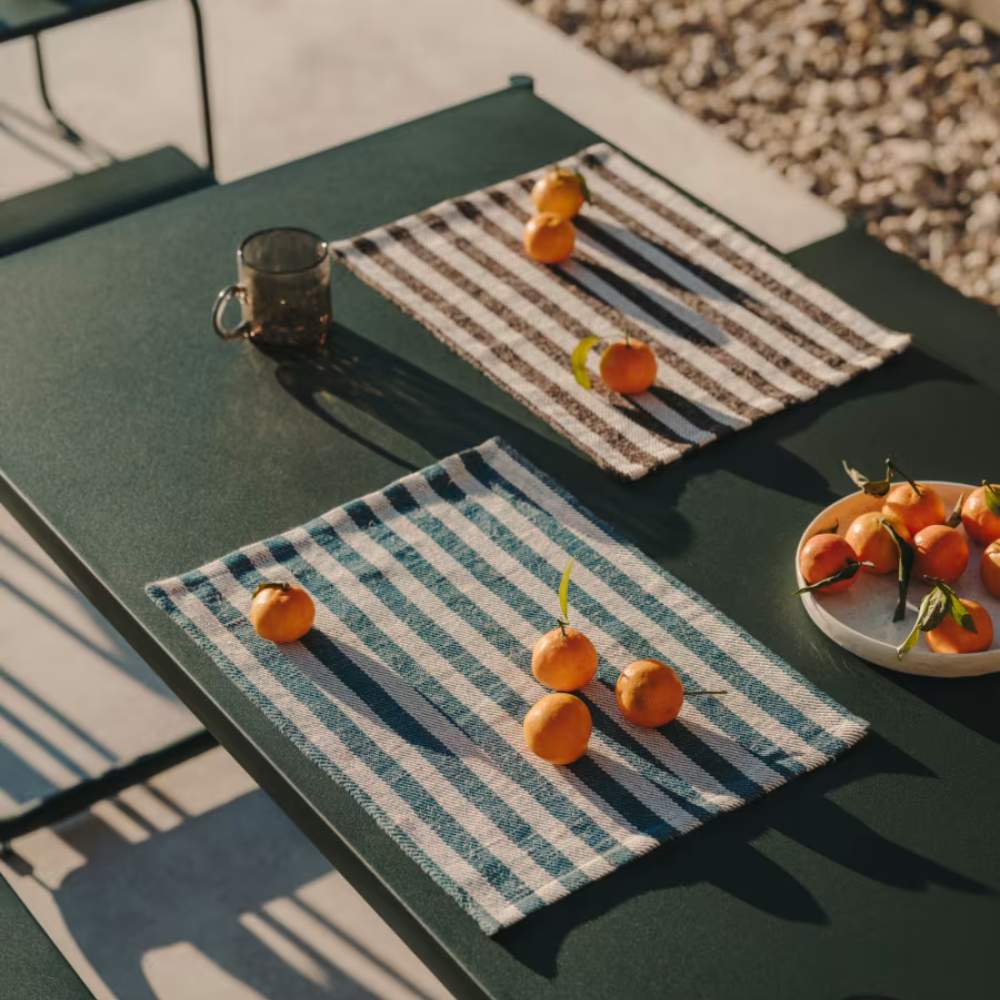 Kave Home Sotil Set of 2 Benches and Galvanized Steel Table with Green Finish 183 x 83 cm