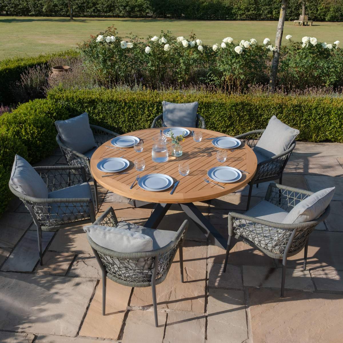 Maze - Jakarta Teak 6 Seat Round Dining Table