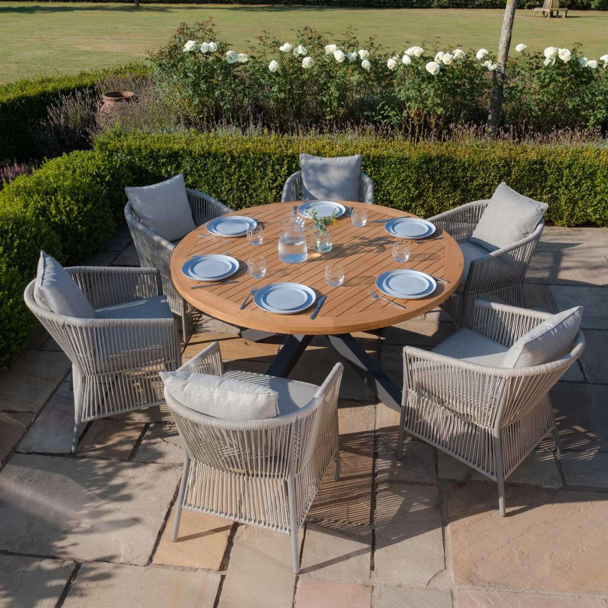 Maze - Jakarta Teak 6 Seat Round Dining Table