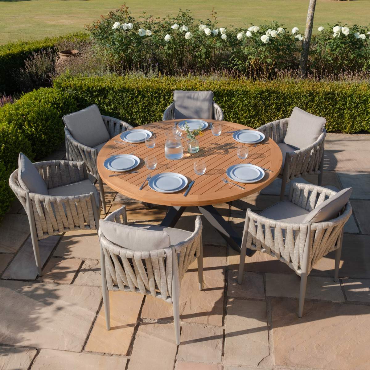 Maze - Jakarta Teak 6 Seat Round Dining Table