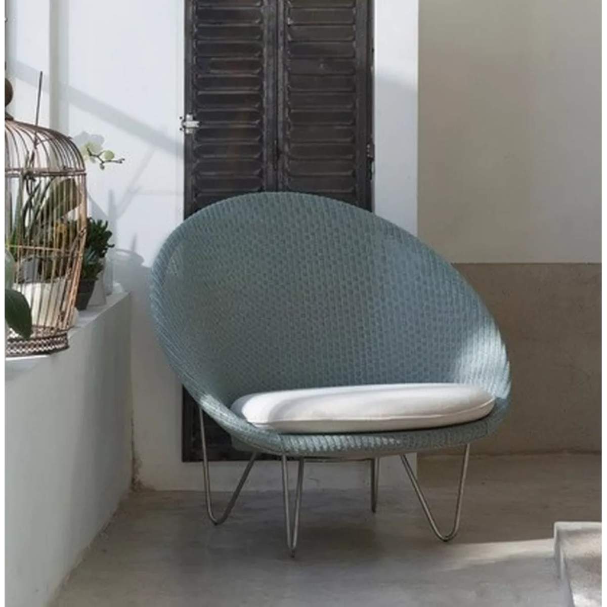 Vincent Shepherd Joe Cocoon Chair With Matt Base