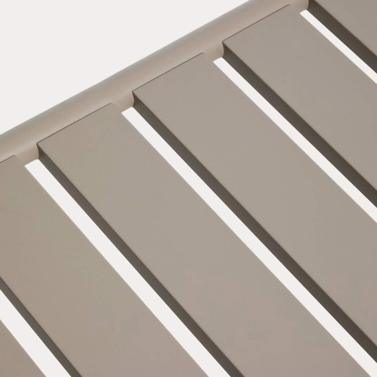 Kave Home Joncols outdoor coffee table in aluminium with taupe painted finish Ø 113 x 65cm