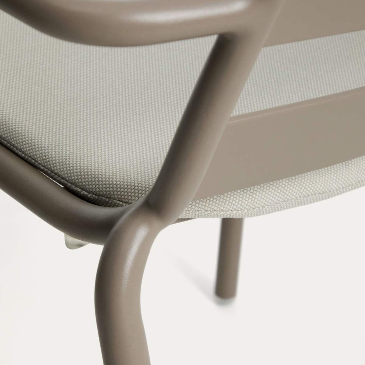 Kave Home Joncols stackable outdoor chair in aluminium with taupe painted finish