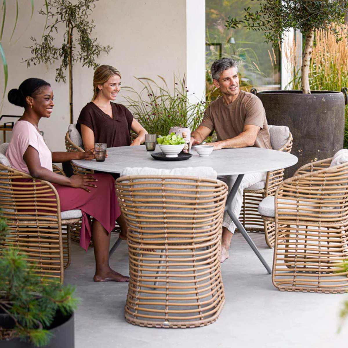 Cane-line Joy Dining Table, Dia. 144 cm