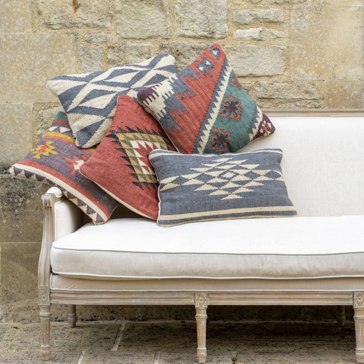 Grand Illusions Jute Cushion Sarika
