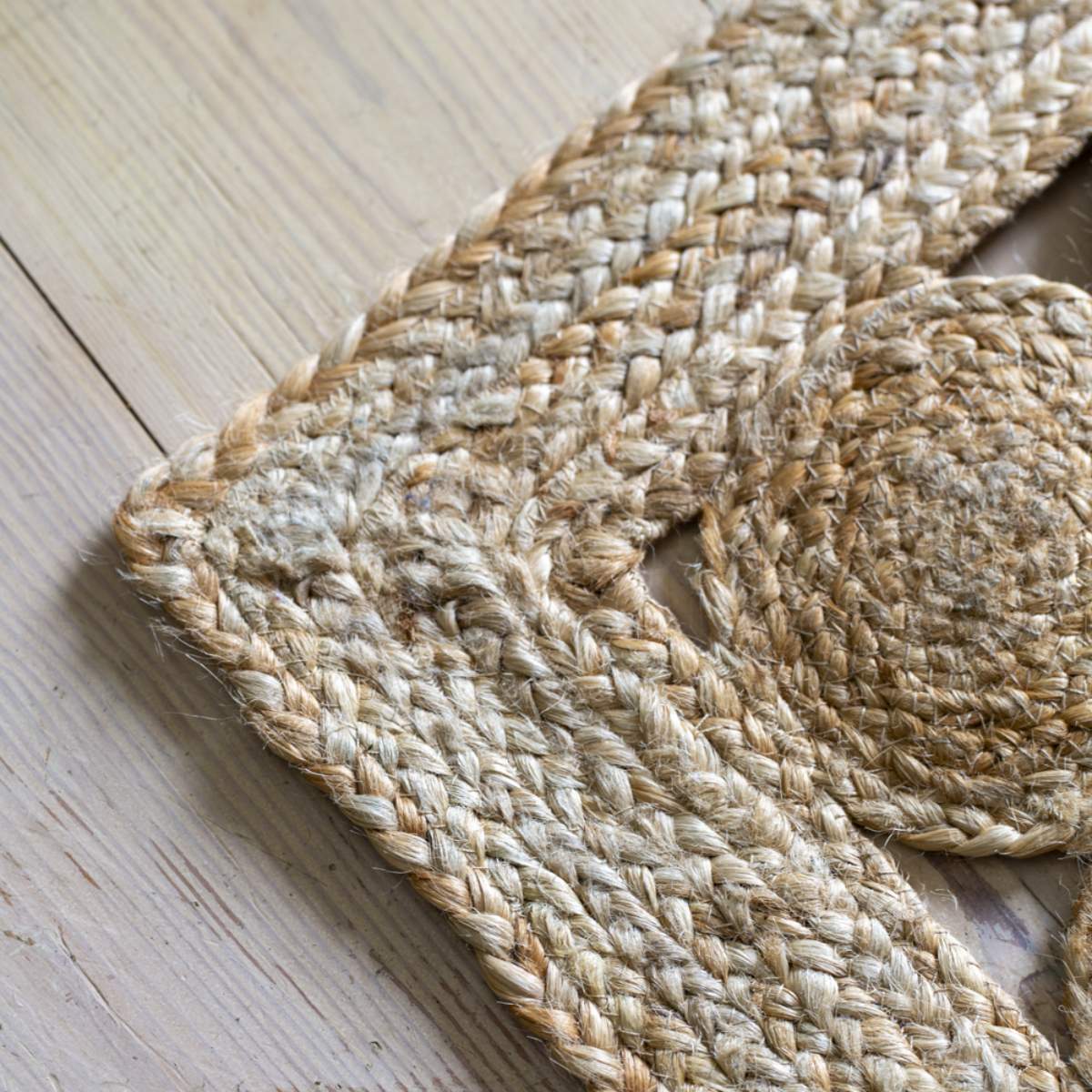 Grand Illusions Jute Rug With Decorative Edge