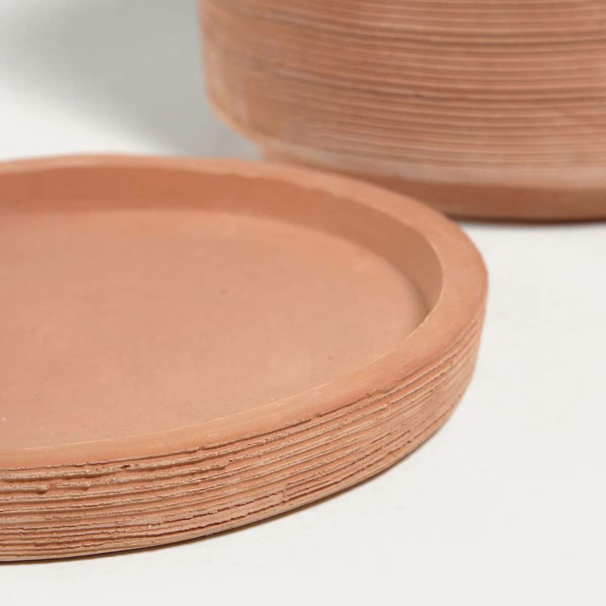 Kave Home Karlina set of 2 terracotta plant pots with dishes, Ø 33 cm / Ø 24 cm