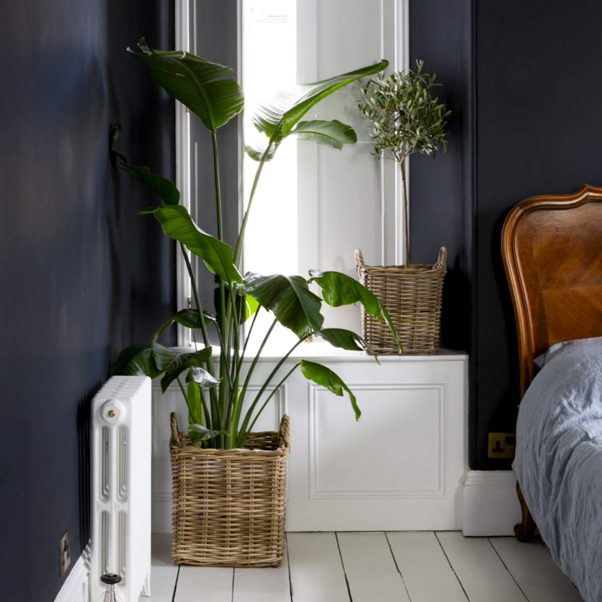Grand Illusions Kubu Lined Planter Medium