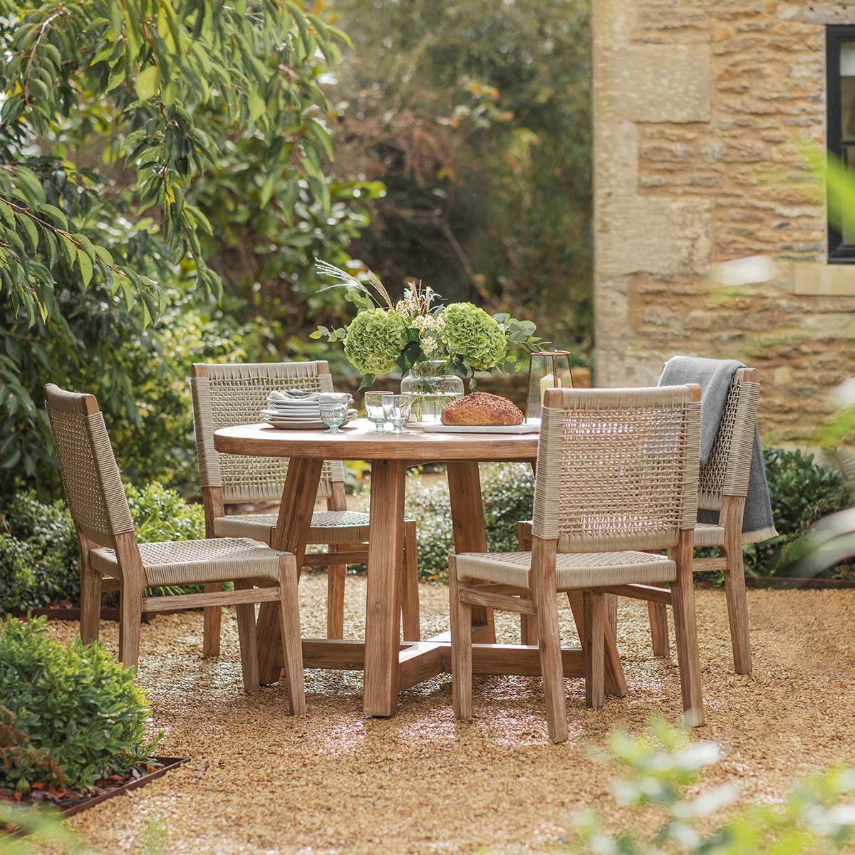 Garden Trading Chilford Solid Wood Round Dining Table Natural