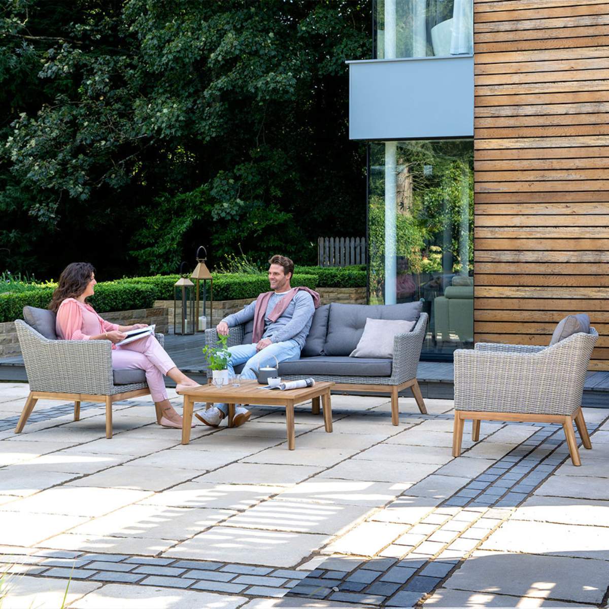Pacific Lifestyle Larissa Light Kubu Grey Outdoor Seating Set