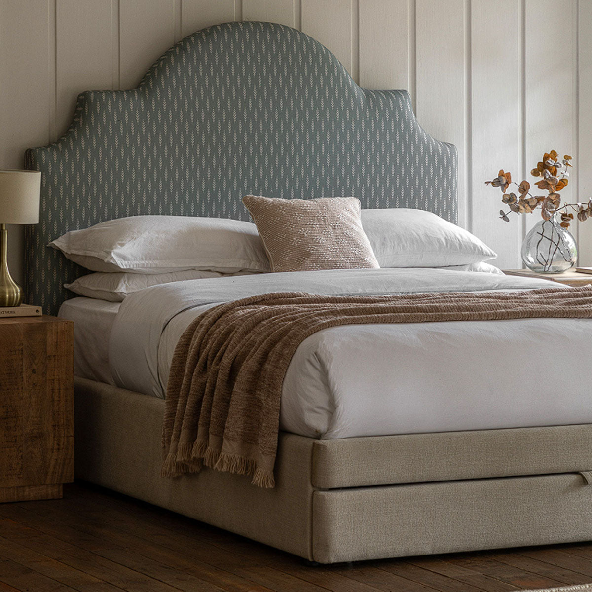 Gallery Direct Wilton Bed