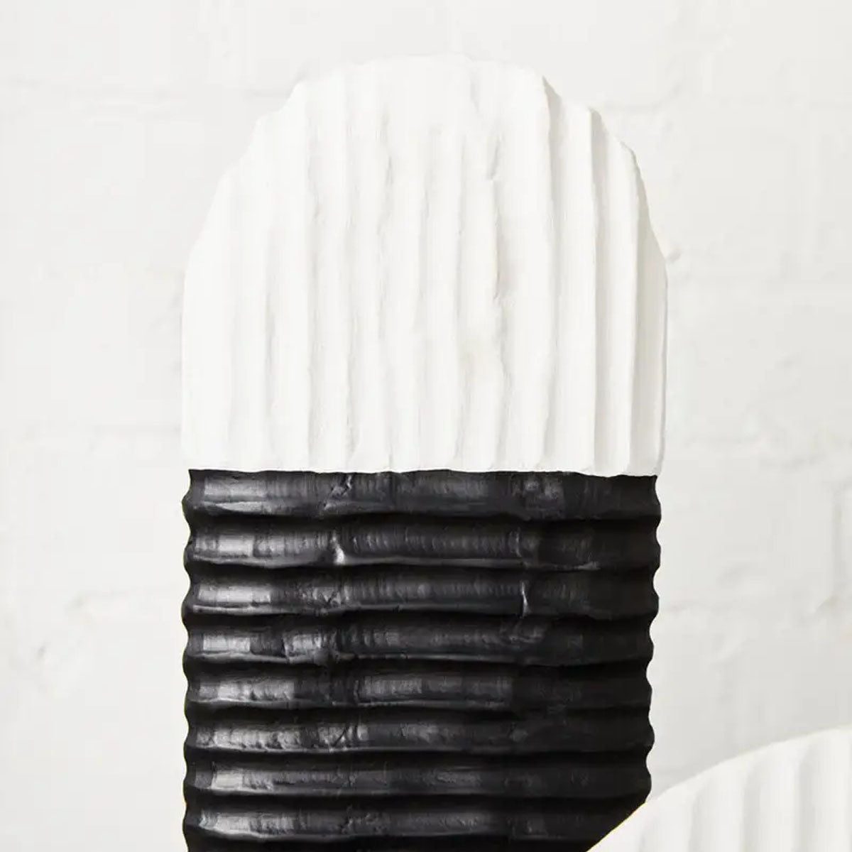 Beaumonde Home Fidel Black and White Mango Wood Round Sculpture