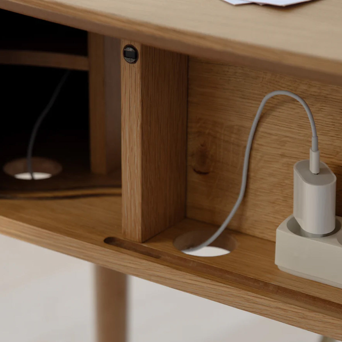 Umage Audacious Desk