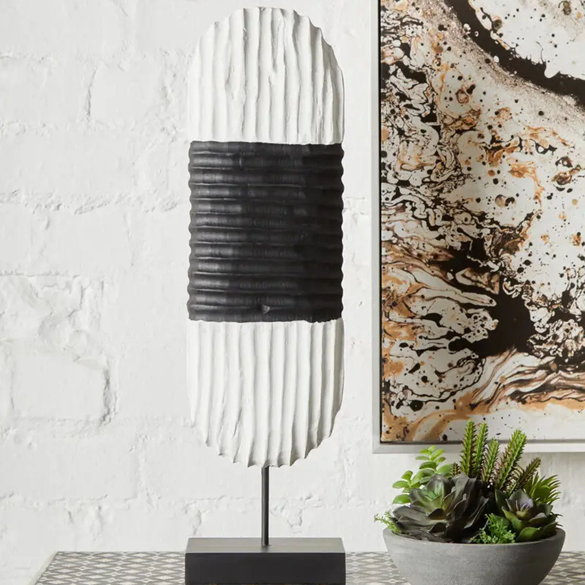 Beaumonde Home Fidel Black and White Mango Wood Oblong Sculpture