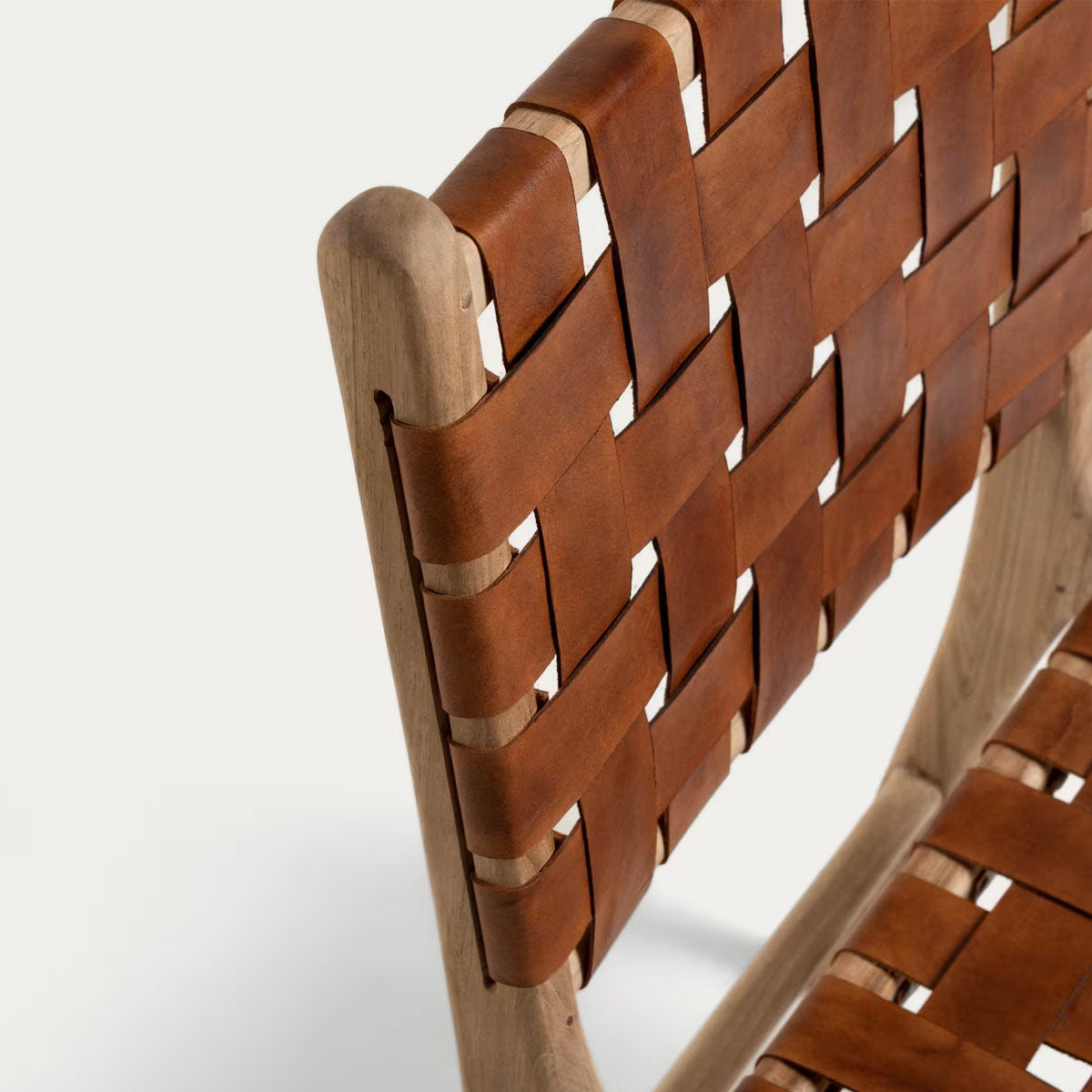 Kave Home Calixta Chair in Leather and Solid Teak