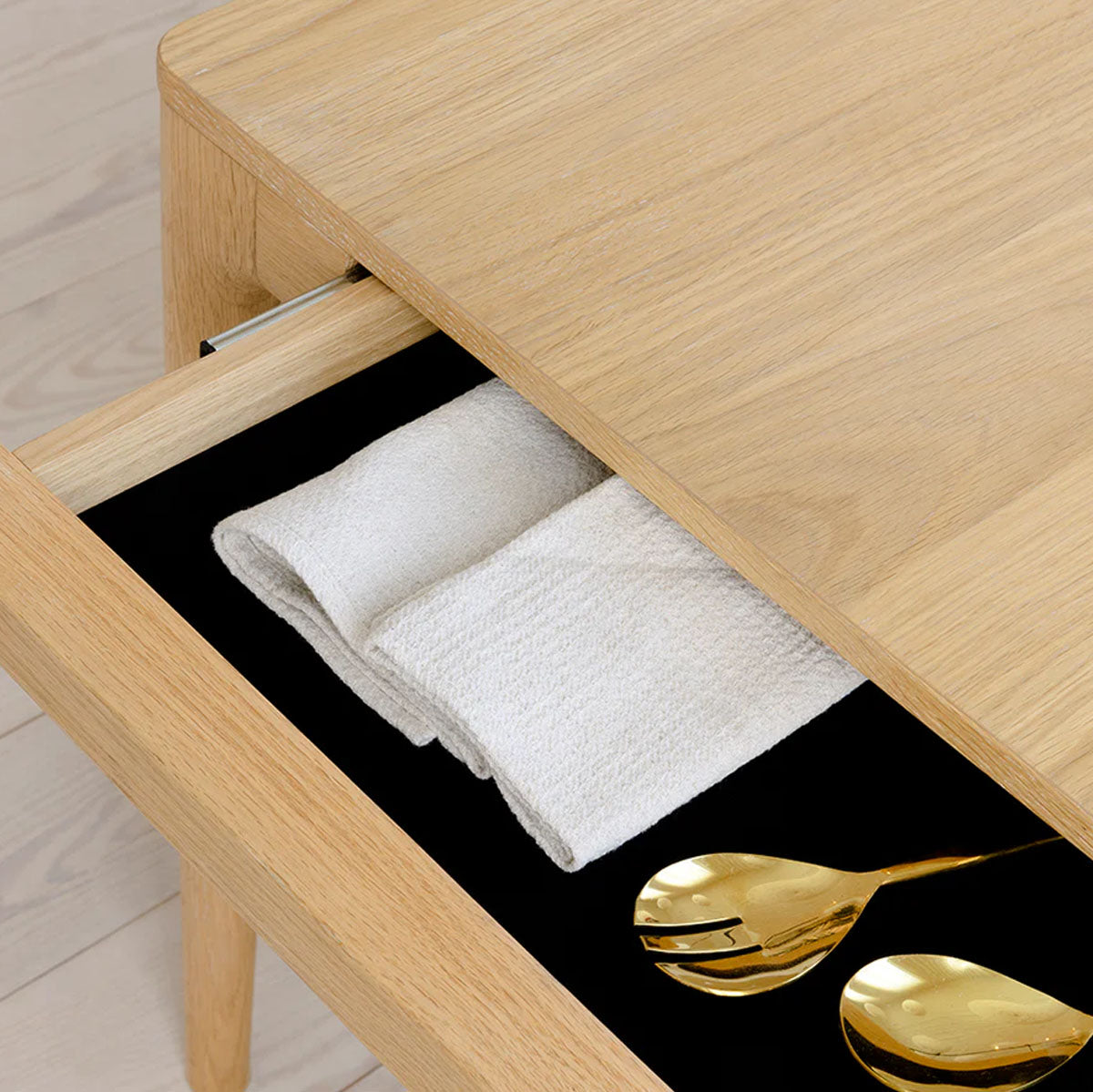 Umage Heart'n'Soul Dining Table 200