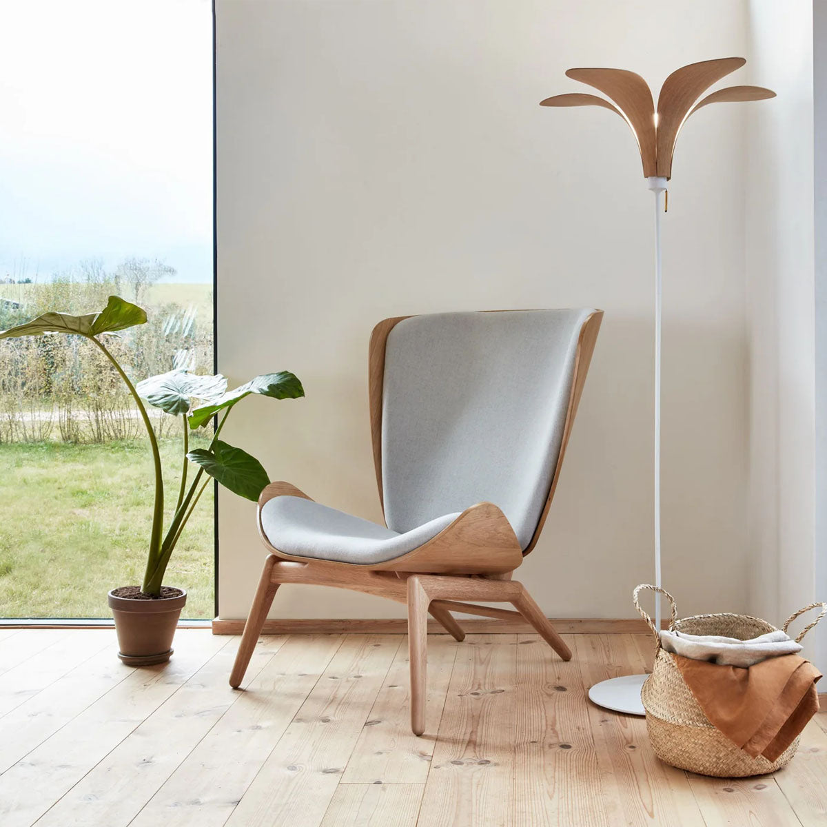 Umage The Reader Wing Chair