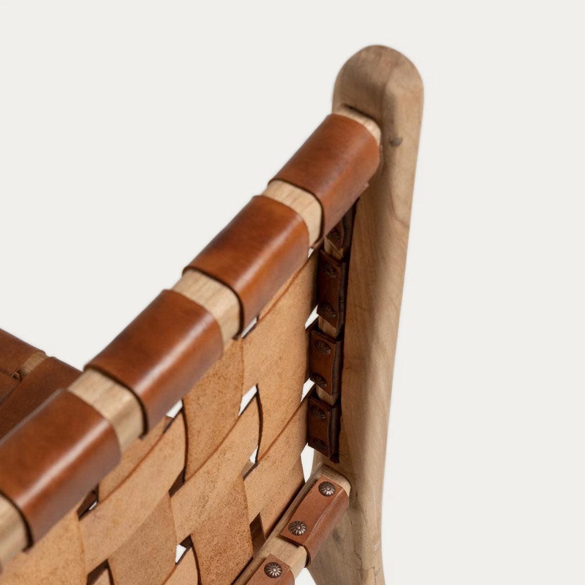 Kave Home Calixta Chair in Leather and Solid Teak