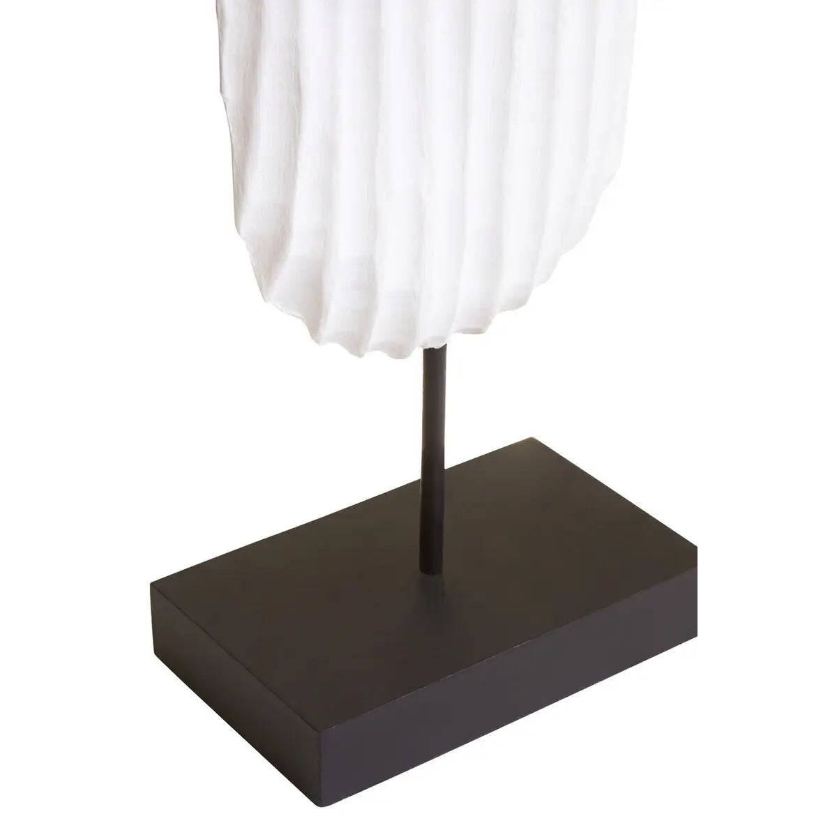 Beaumonde Home Fidel Black and White Mango Wood Oblong Sculpture