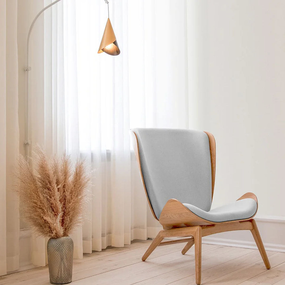 Umage The Reader Wing Chair