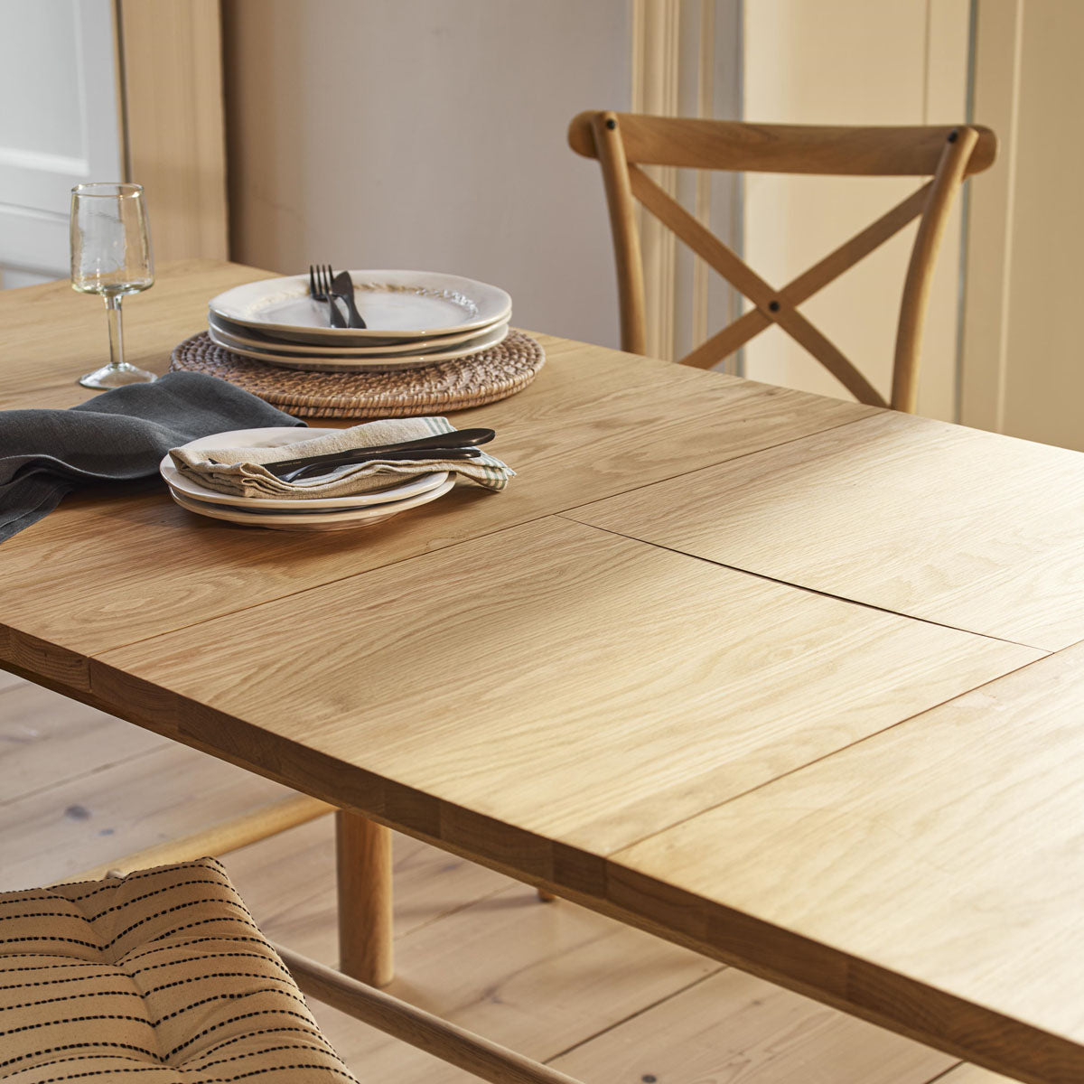 Garden Trading Longworth Extension Dining Table Natural