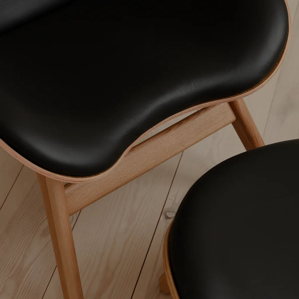 Umage A Conversation Piece Lounge Chair Tall