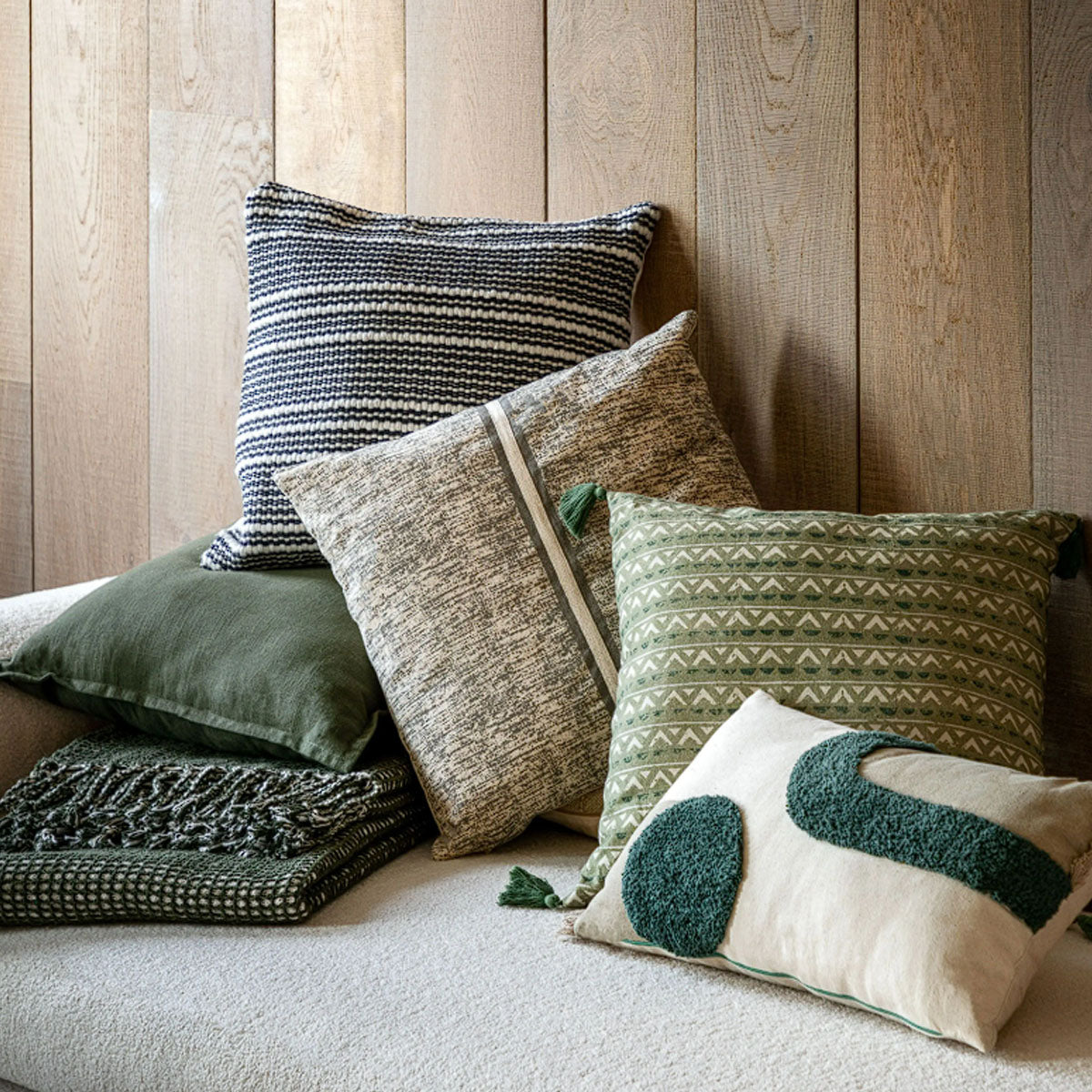 Gallery Direct Cailletier Throw