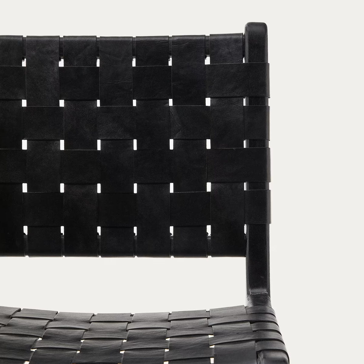 Kave Home Calixta Chair in Leather and Solid Teak