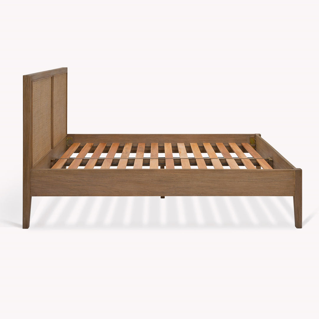 Garden Trading Chesterton King Bed Natural