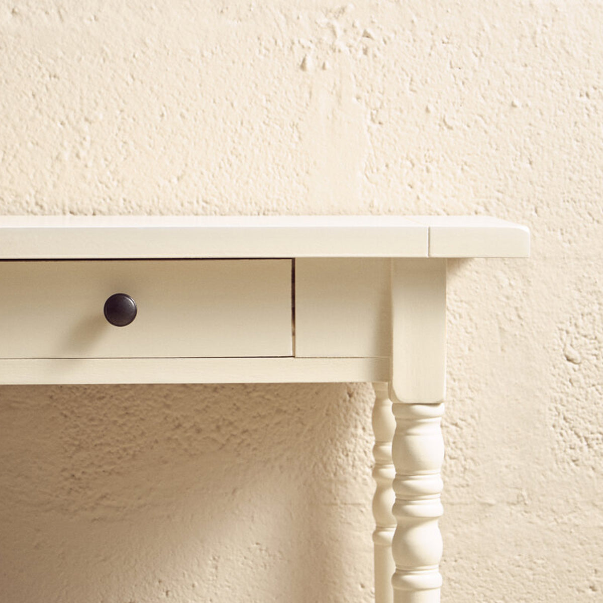 Beaumonde Home Heritage 2 Drawers White Console Table