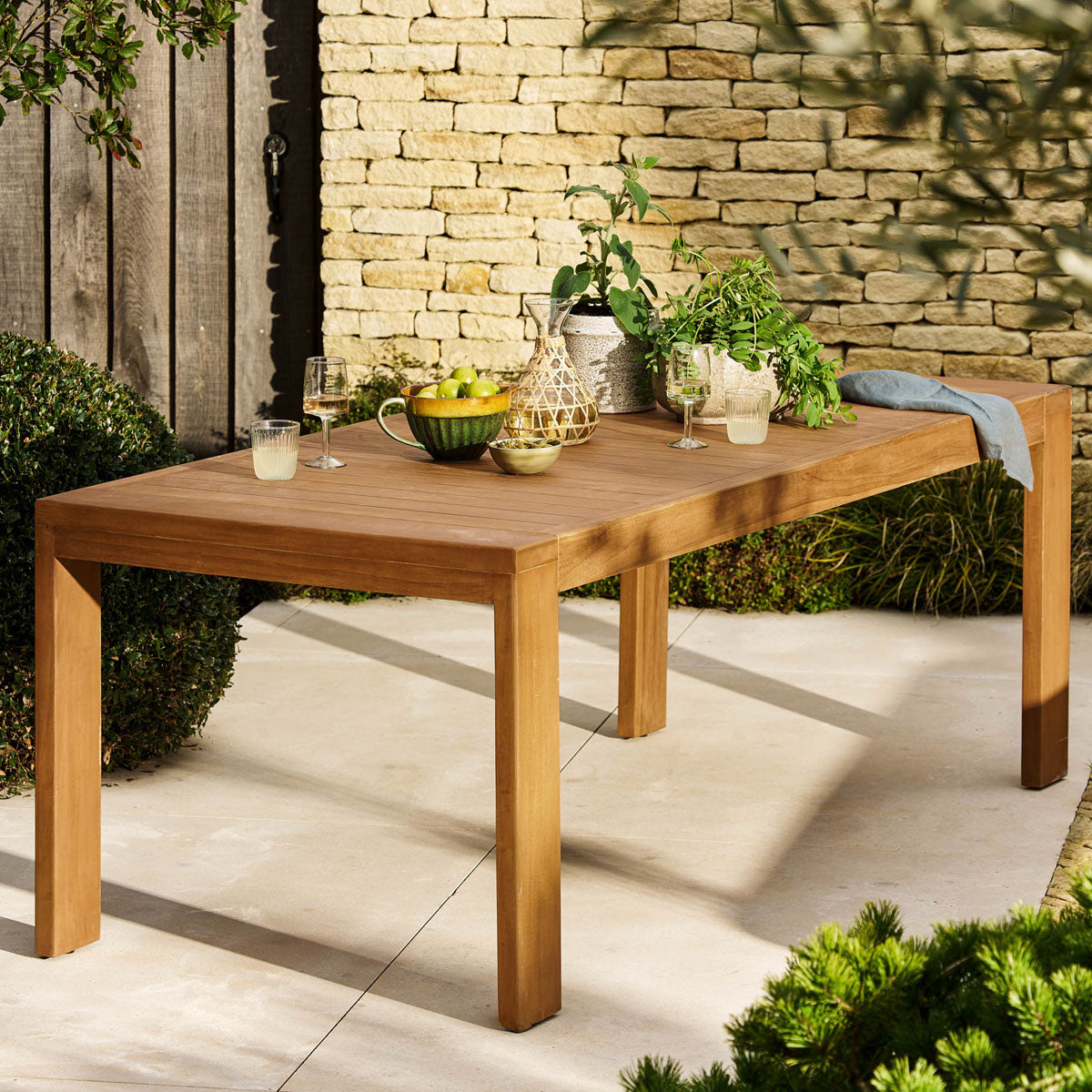 Garden Trading Radley Dining Table Large Antique Wash
