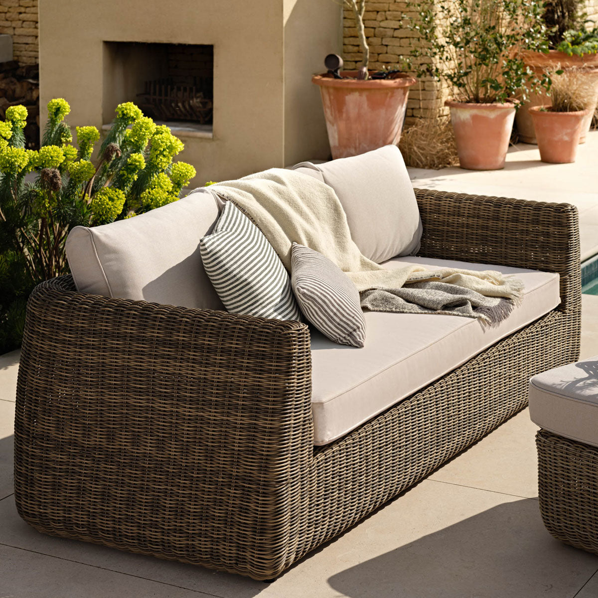 Garden Trading Skala 3 Seater Sofa Dark Rattan