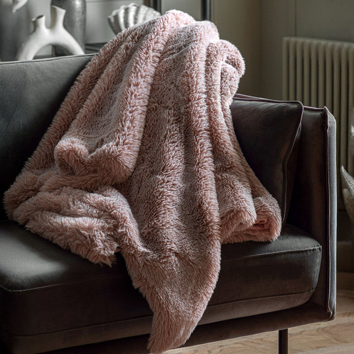 Gallery Direct Juniper Faux Fur Throw