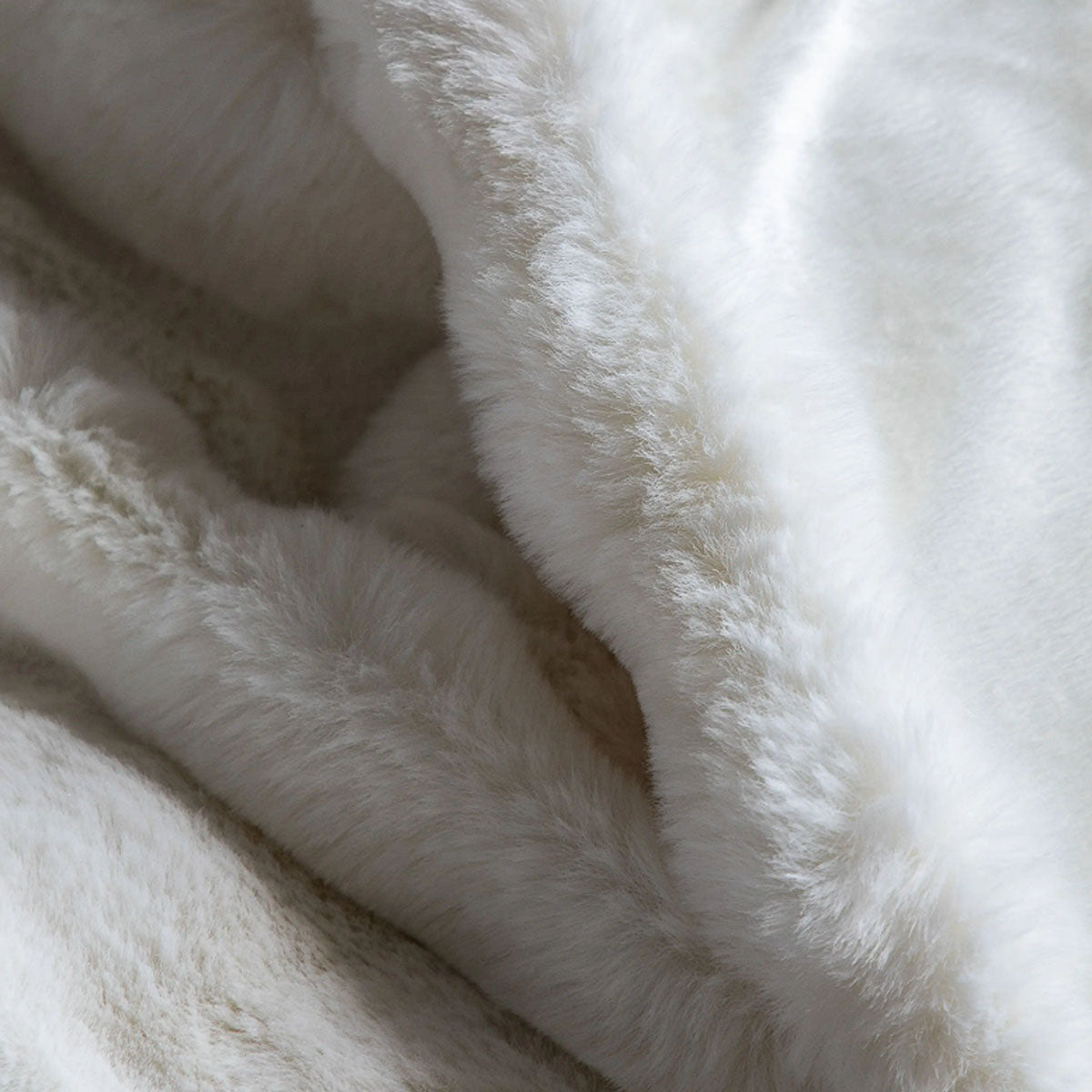 Gallery Direct Marshmallow Rabbit Faux Fur Throw Cream
