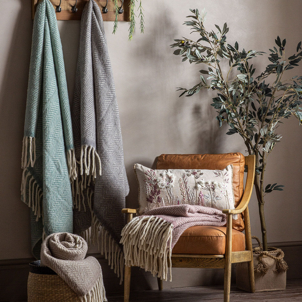 Gallery Direct Wool Throw