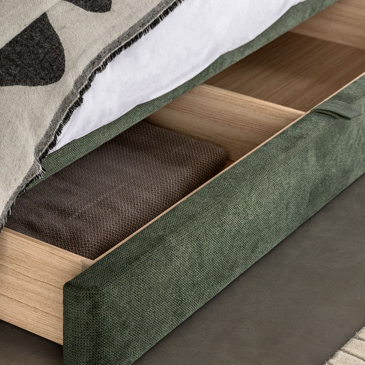Gallery Direct Marlowe 2 Drawer Bedstead