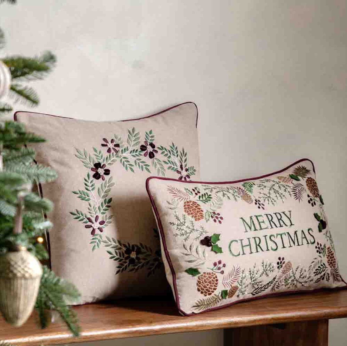 Gallery Direct Windsor Wine Merry Xmas Cushion