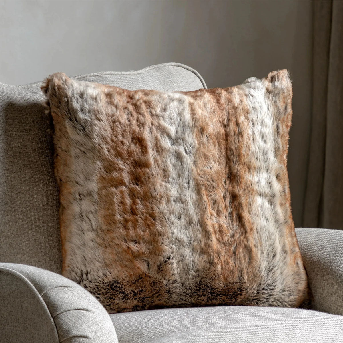 Gallery Direct Husky Faux Fur Cushion Premium