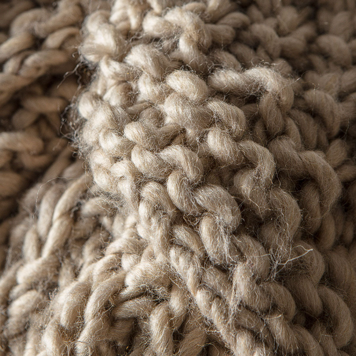 Gallery Direct Moss Chunky Knitted Throw
