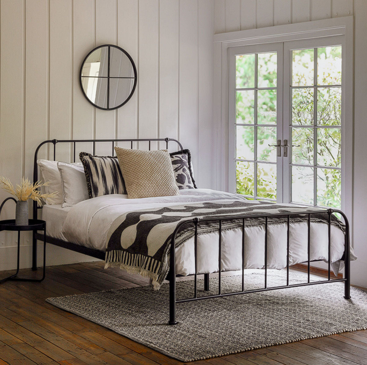 Gallery Direct Loughton Bedstead