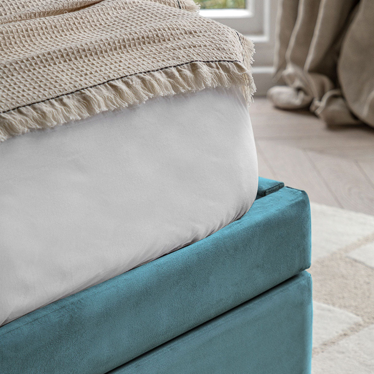 Gallery Direct Halstead Bed