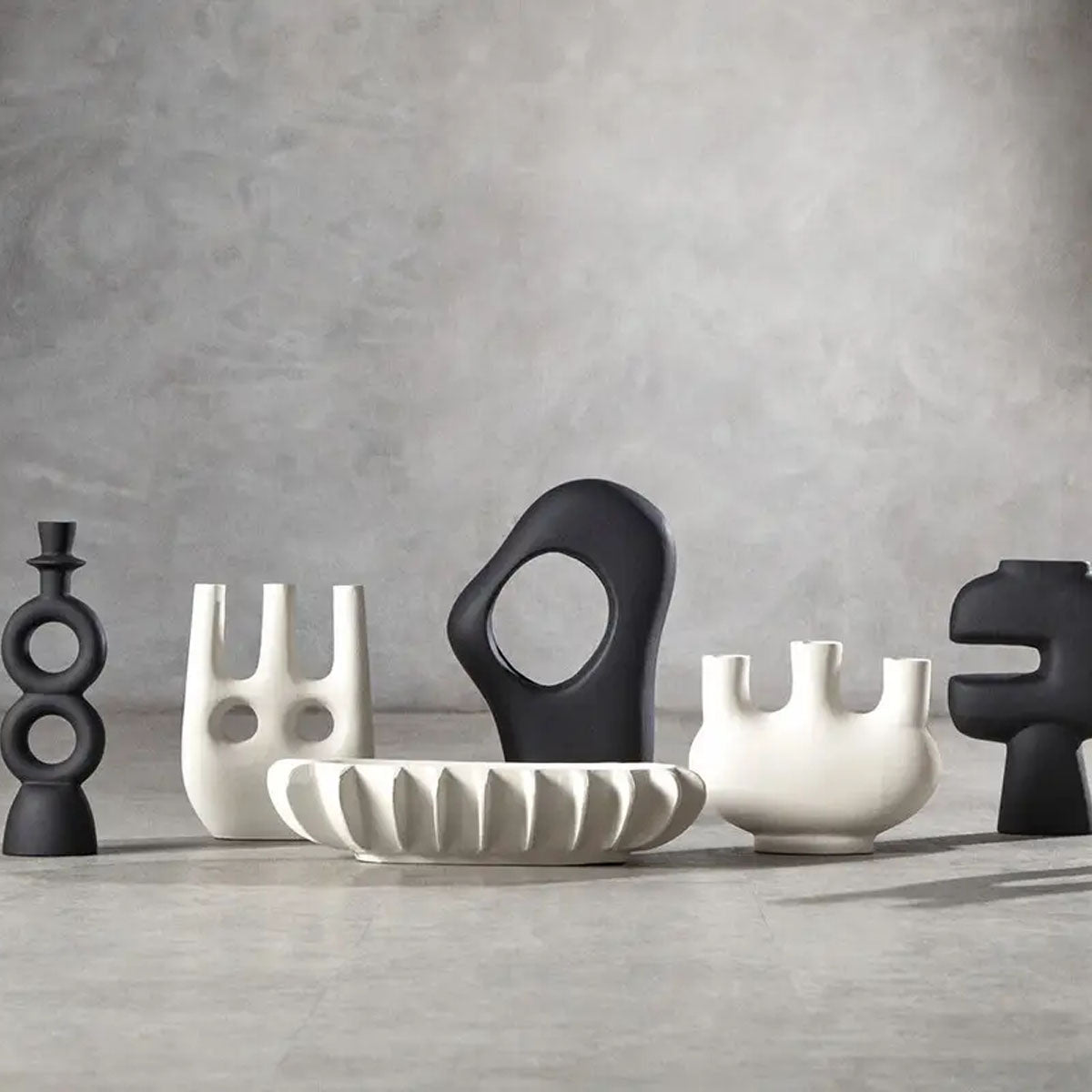 Beaumonde Home Hapax Abstract Small Black Vase