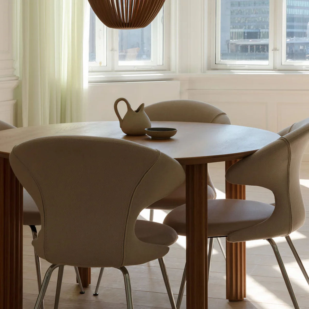 Umage Comfort Circle Table