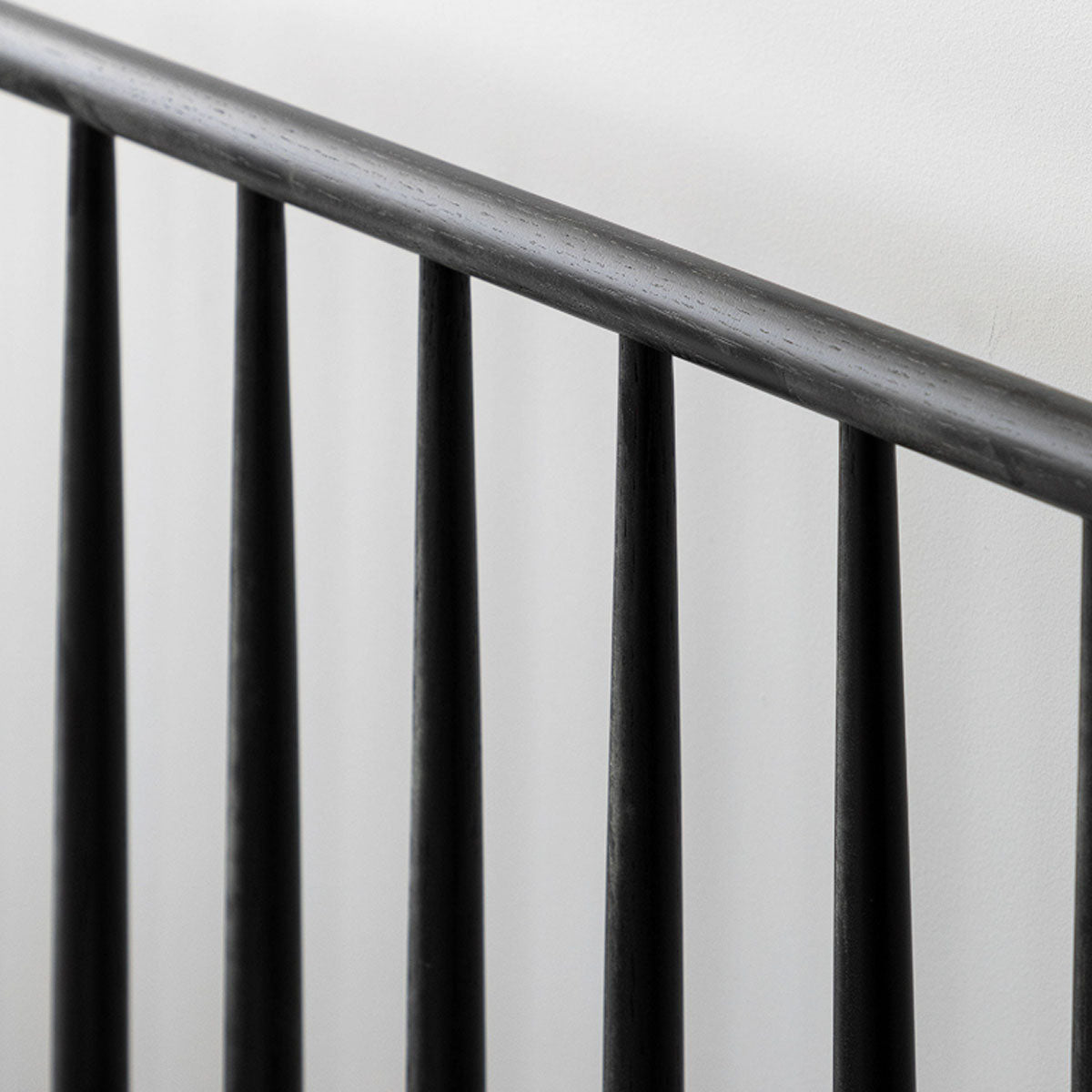 Gallery Direct Wycombe Spindle Bed