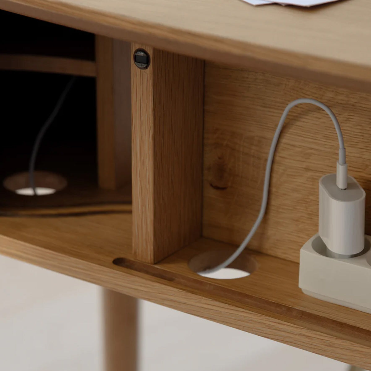 Umage Audacious Desk