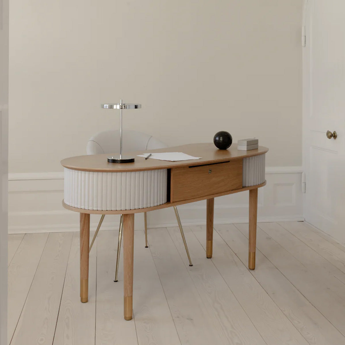 Umage Audacious Desk