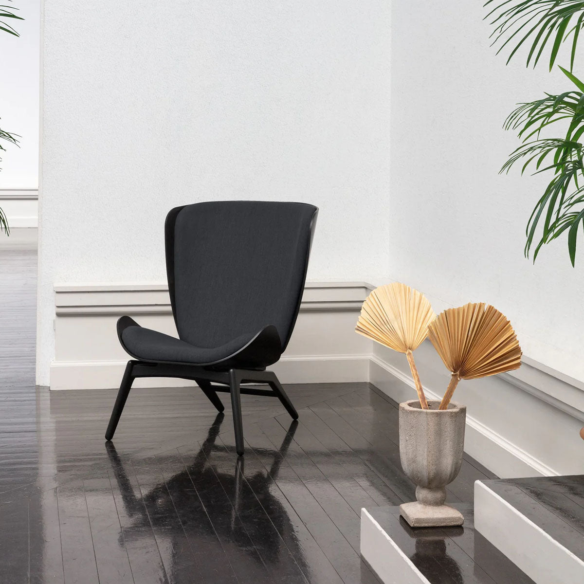 Umage The Reader Wing Chair