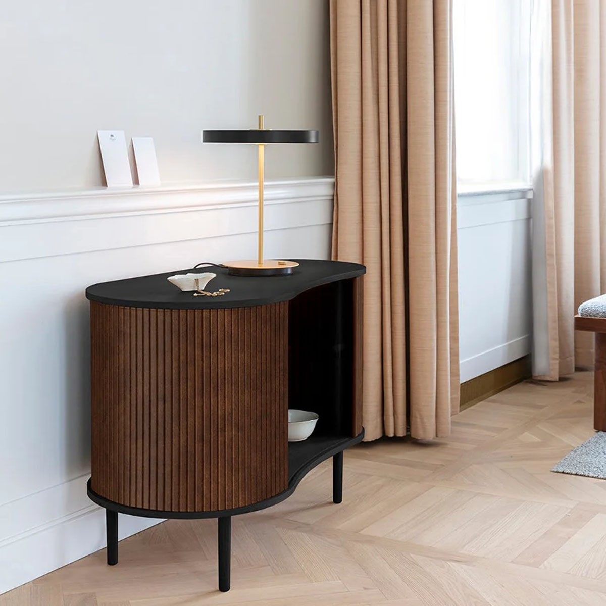 Umage Audacious Cabinet