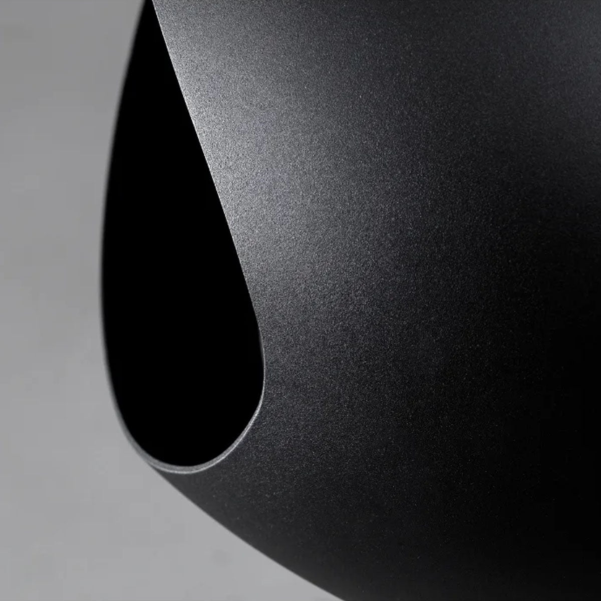 Le Feu Ground Steel High - Black - 60mm Pole Width