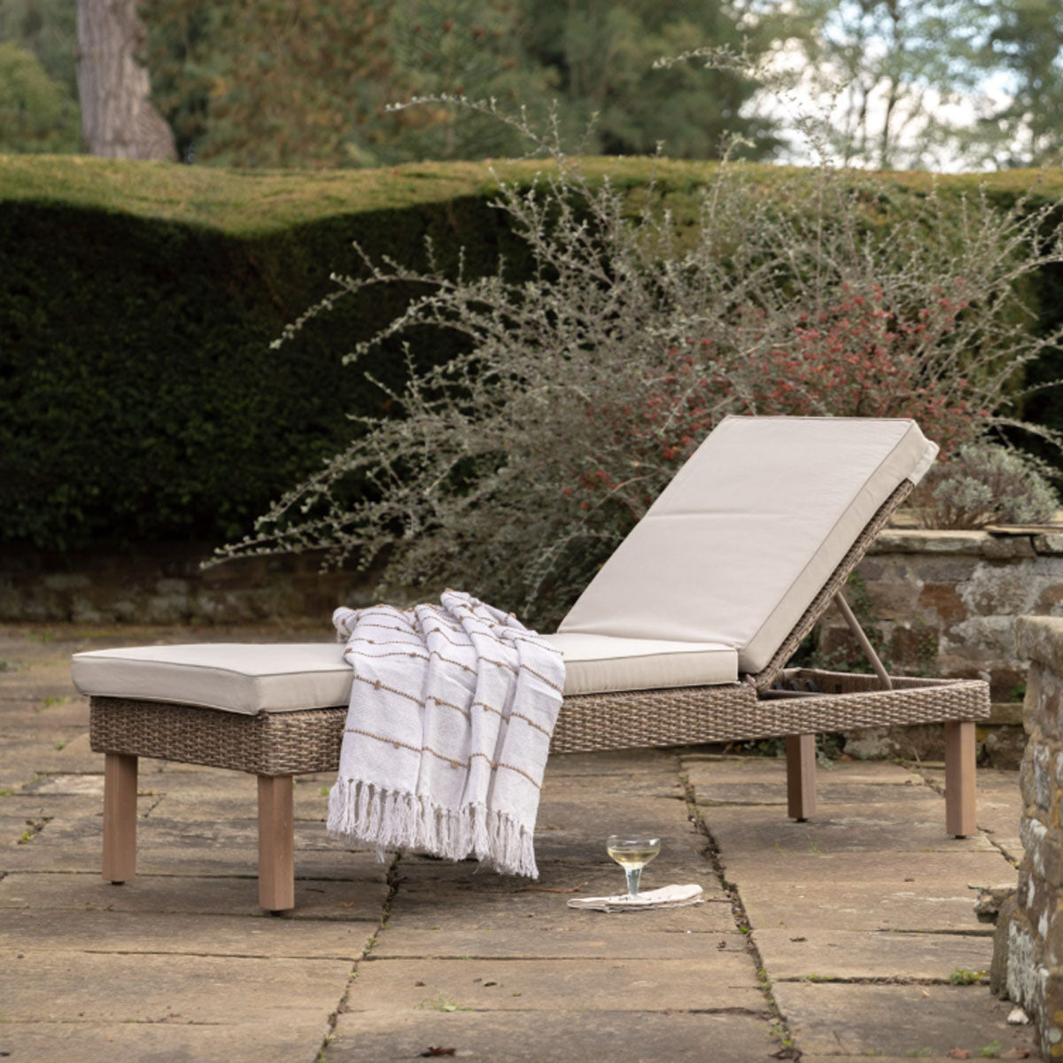 Gallery Direct Avena Lounger 1880x560x430mm